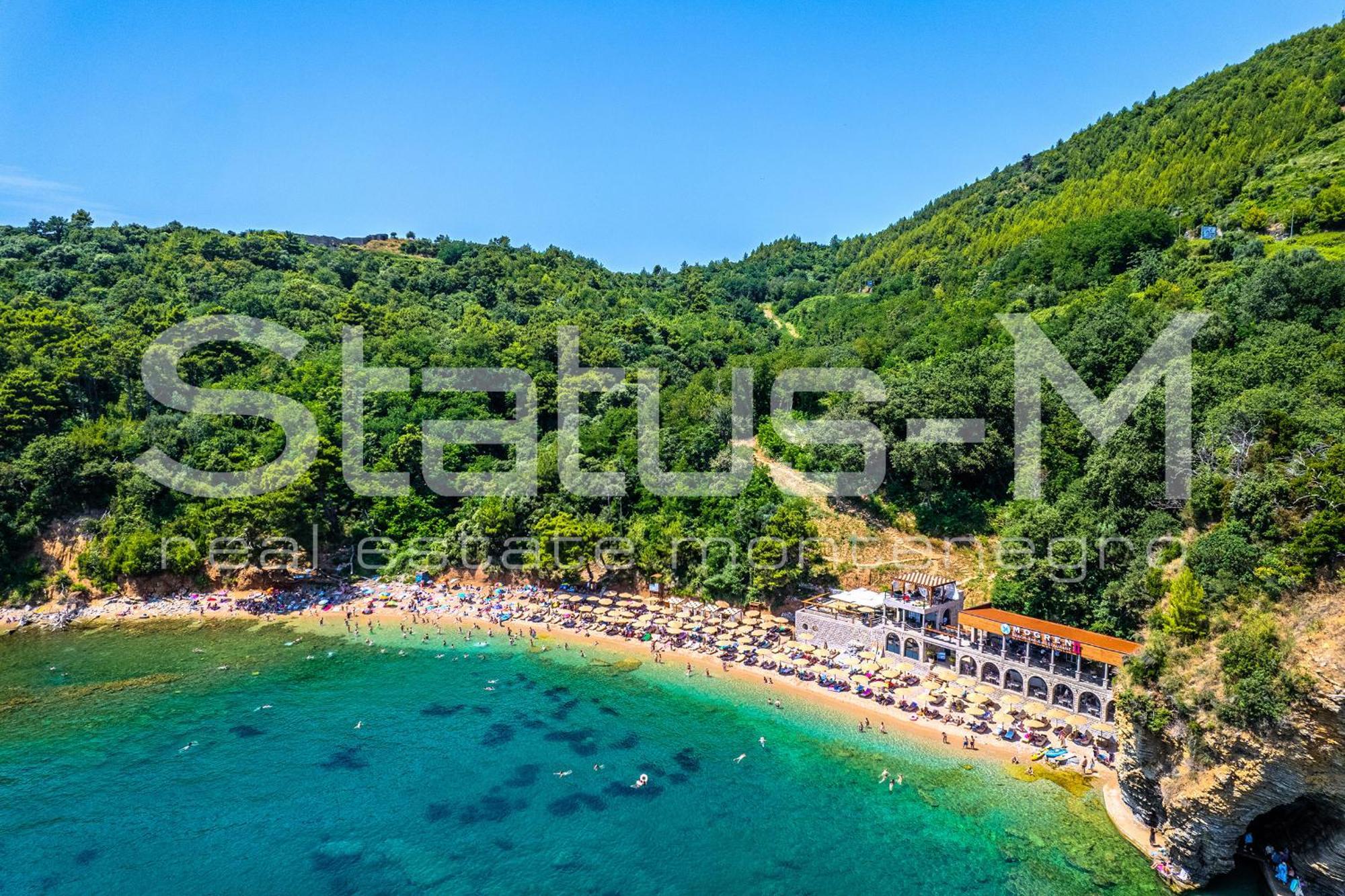 Status-m Nivel 35 Apartment Budva